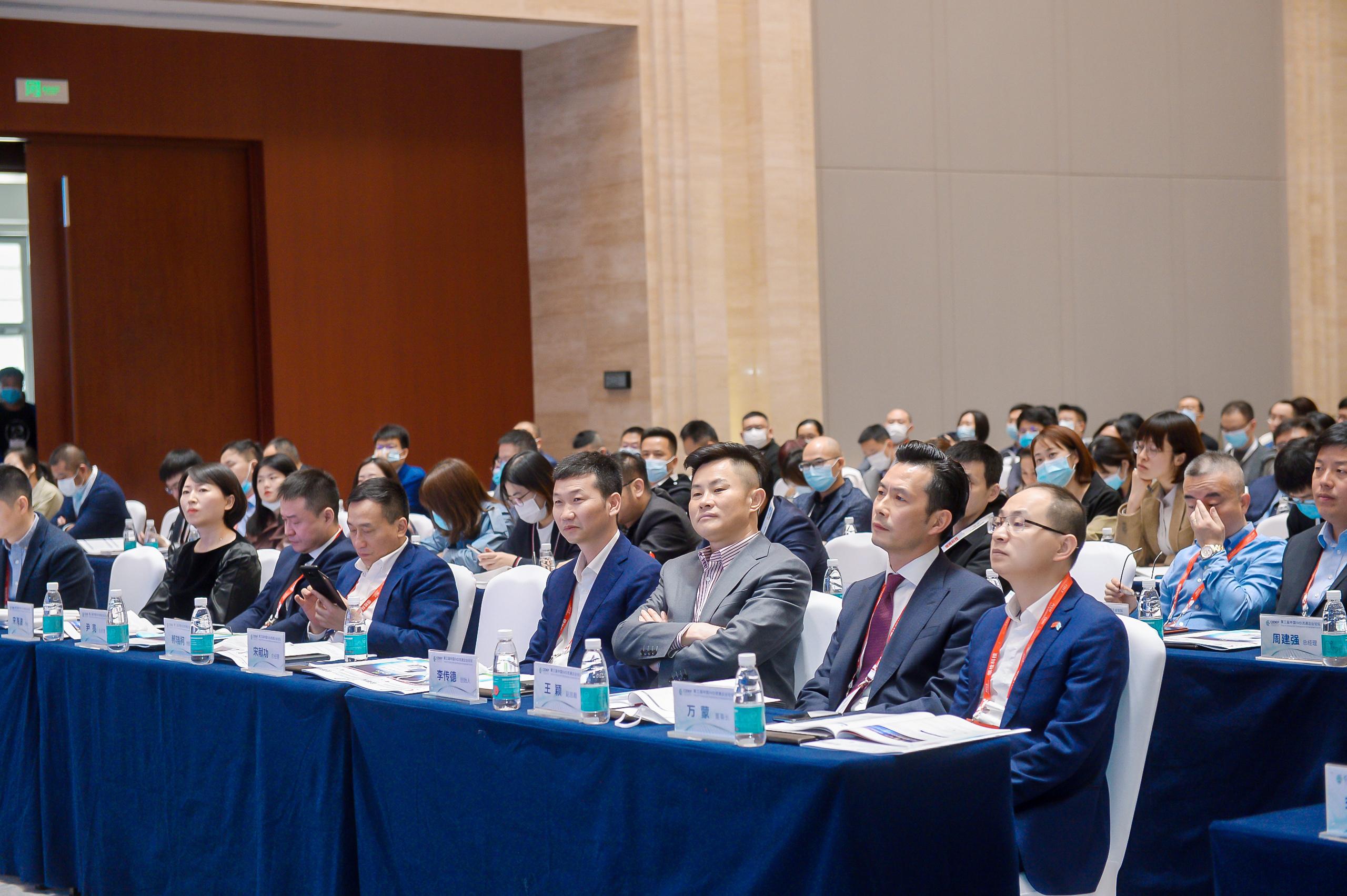 10706864