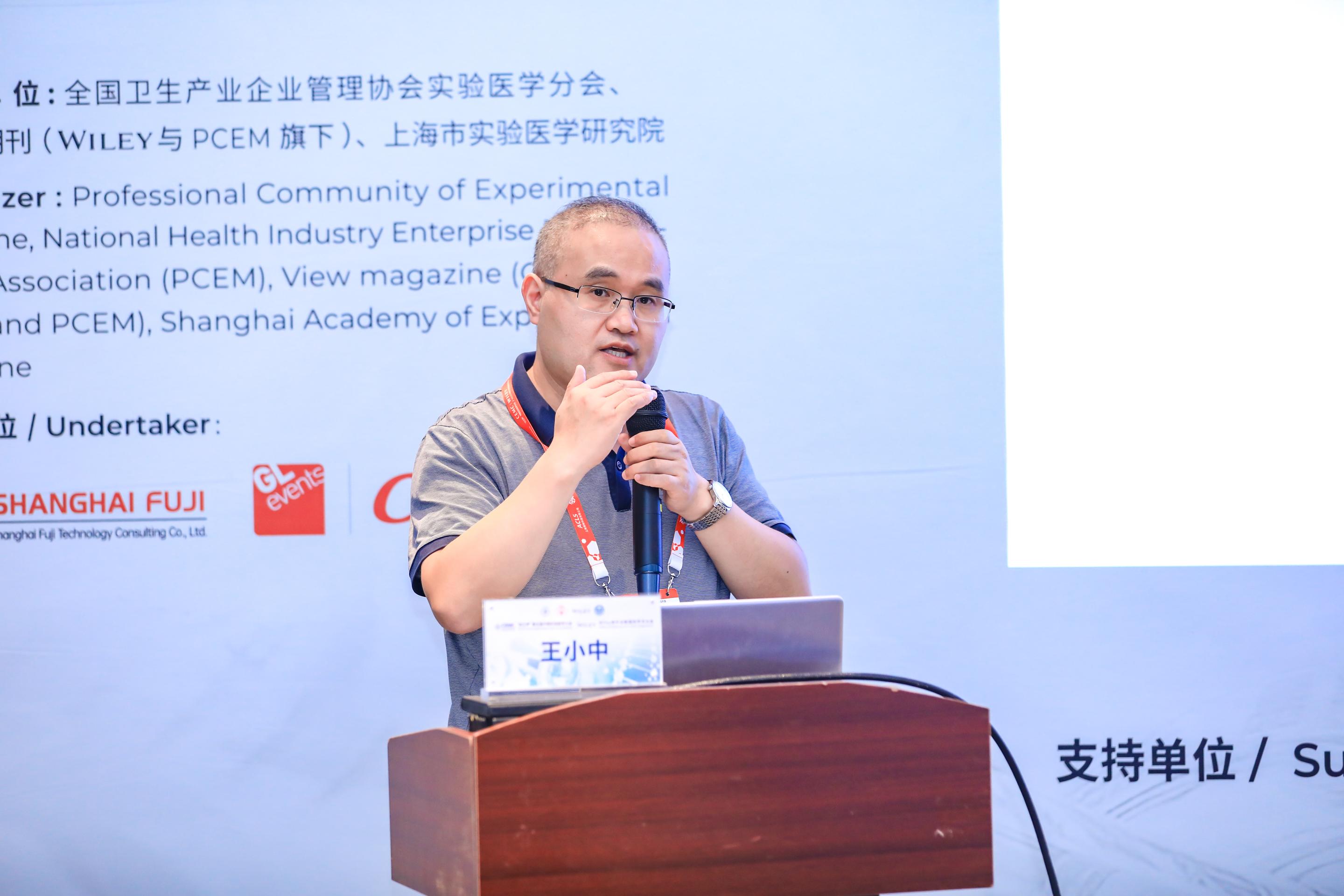 121204345e66e170274f379eb61b888819c0fd