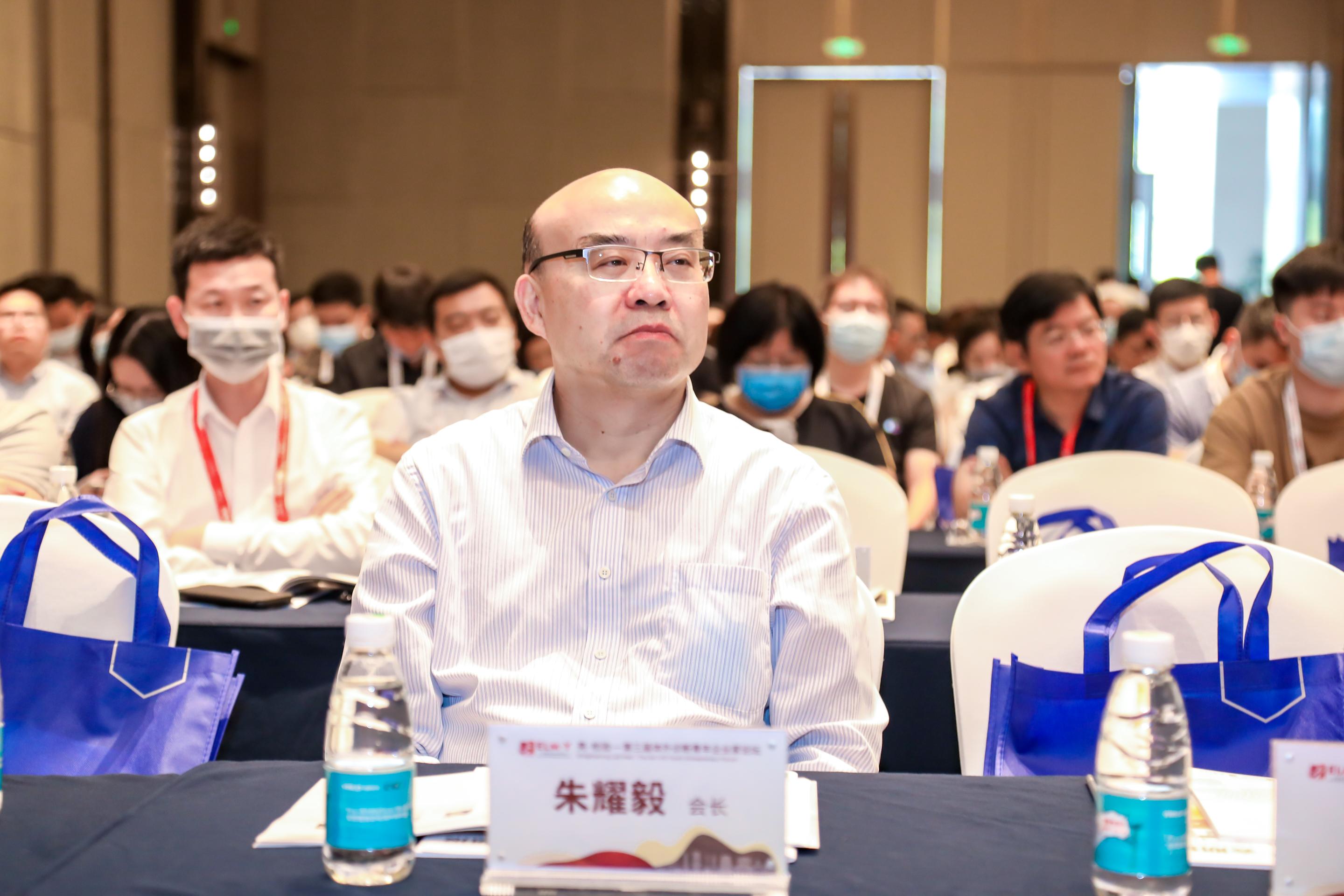 1354175441e9399a844e059475addac96671db