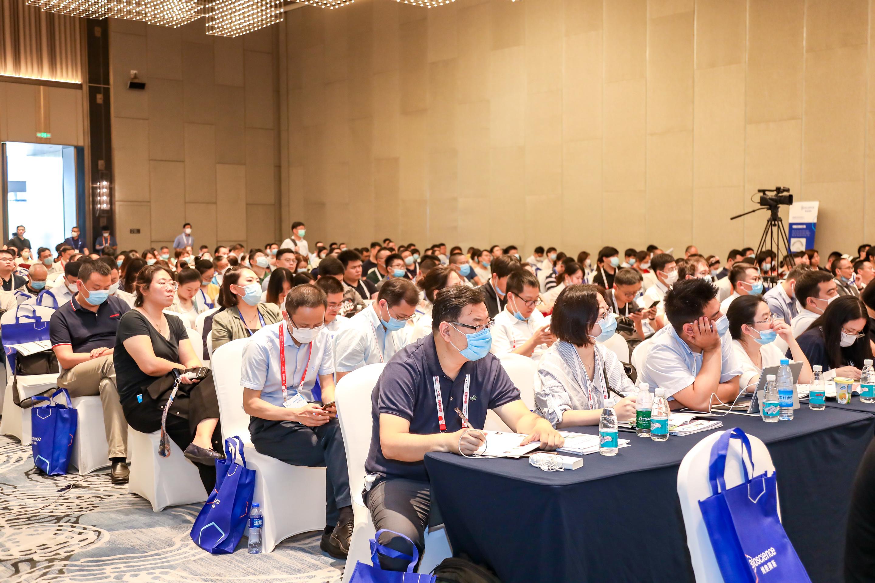 13560968a334a5e6324aecb26feb0bb277db8e